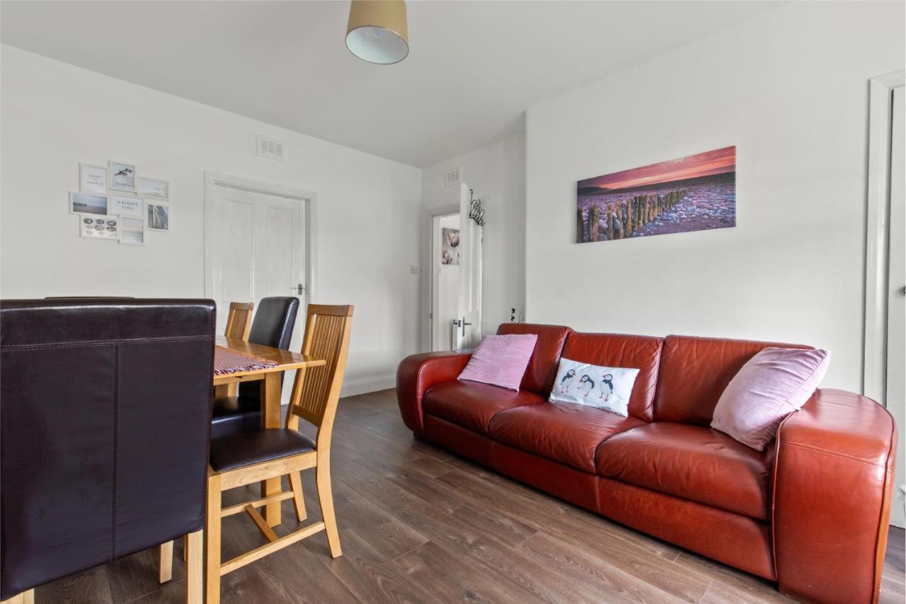 Prestonpans Cosy 2-Bdr Apartment & 15 Minutes To Edinburgh By Train & Free Parking מראה חיצוני תמונה